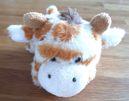 Giraffe klein liegend